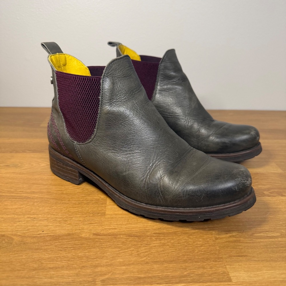 JAFA Grey Leather Chelsea Ankle Boots Burgundy Elastic Yellow Lining Size 40